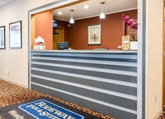 Rodeway Inn 1