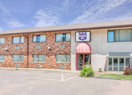 Knights Inn South Sioux City 1