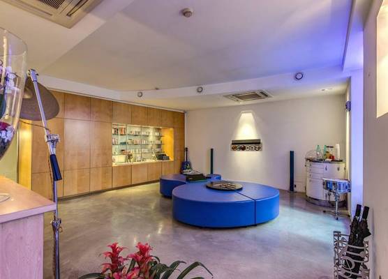 Hotel Franklin Feel The Sound 1