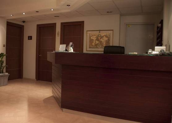 Saronis Hotel 1