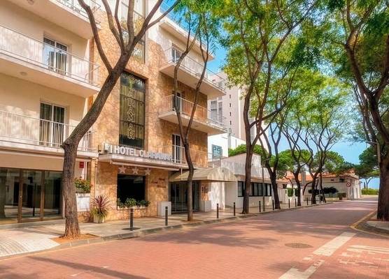 Hotel Medium Claramar 1