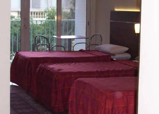 Pharaohs Hotel 1