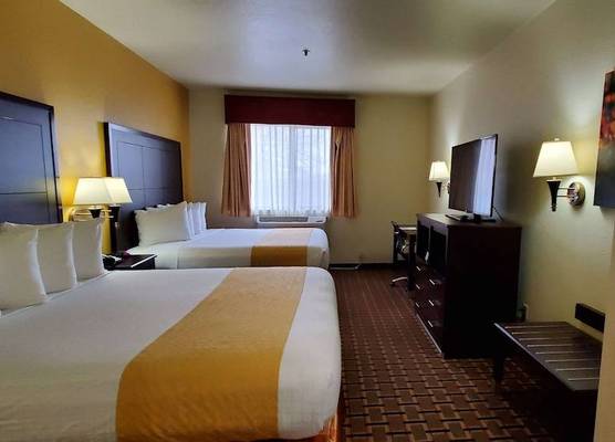Best Western Executive Inn & Suites 1