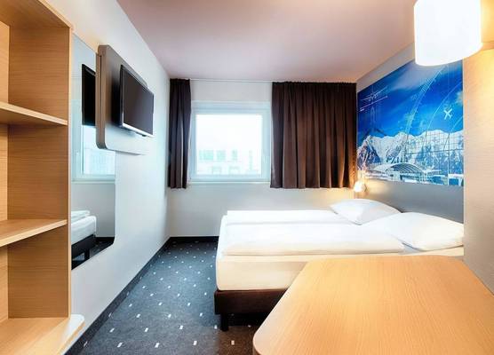 B&B HOTEL München-Airport 1