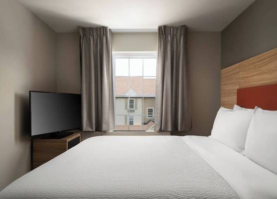 Candlewood Suites ST. LOUIS - ST. CHARLES by IHG 1
