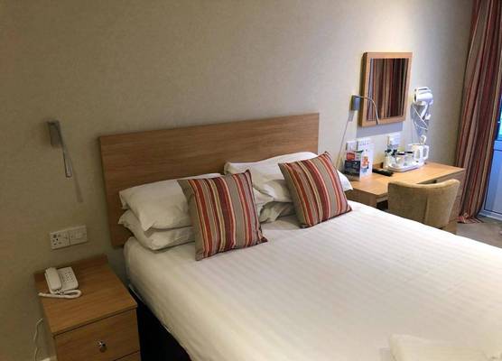 Selborne Hotel 1