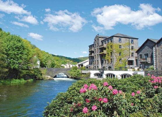 Whitewater Hotel & Spa 1