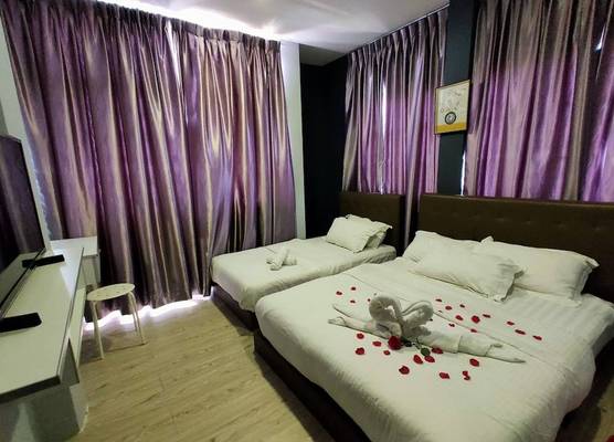 The b'Hotel 1