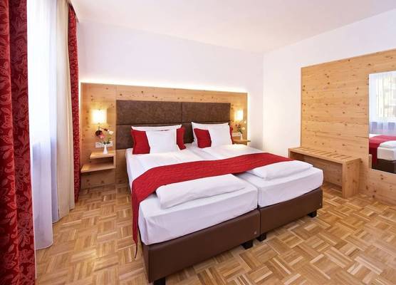 Park Hotel Laim Serviced Apartments 1