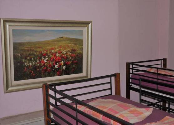 Embassie Backpackers 1