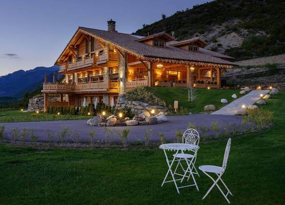 Hotel Viñas de Lárrede 1