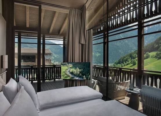AMONTI Chalets 1
