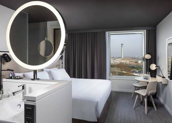 INNSiDE by Meliá Paris Charles De Gaulle 1