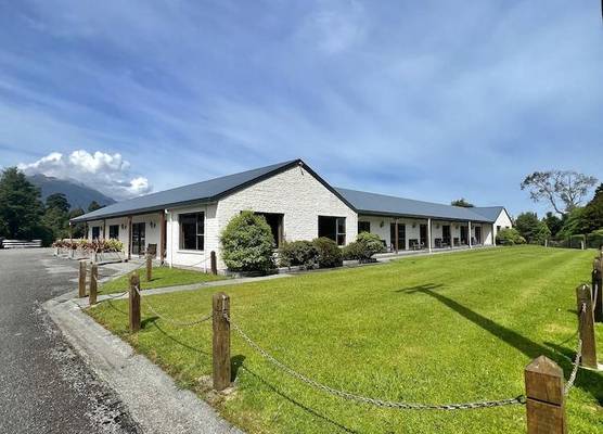 Mt Cook View Motel - Fox Glacier 1