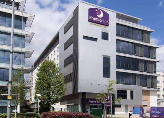 Premier Inn London Ealing 1