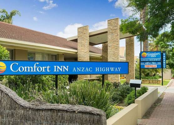 Comfort Inn Glenelg 1