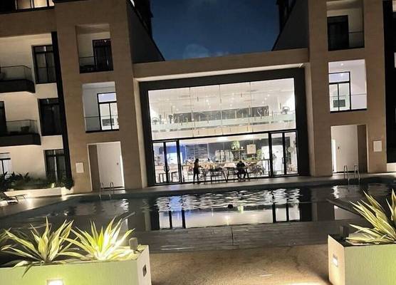 Embassy Gardens Royal Luxury Apartments 1