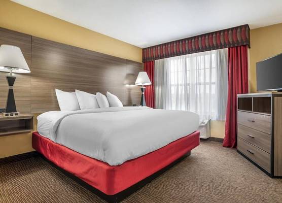 Best Western Plus Bessemer 1