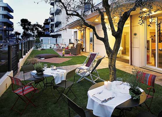 D-Place Hotel & Suite 1