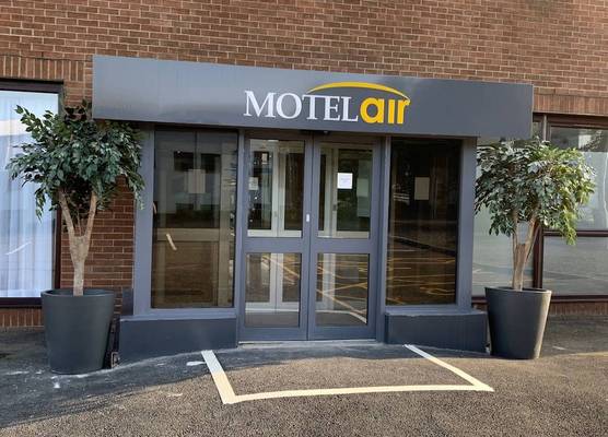 Motel Air - Glasgow Airport 1