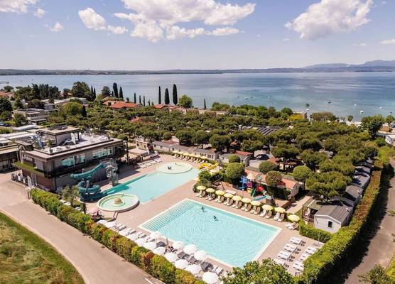 Club del Sole Le Palme Lazise Family Collection 1