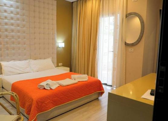 Hotel Strora 1