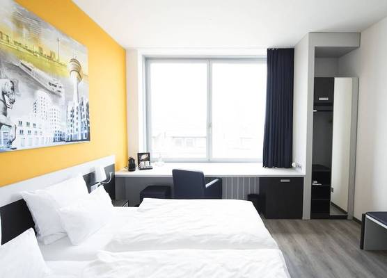 Carathotel Düsseldorf City 1