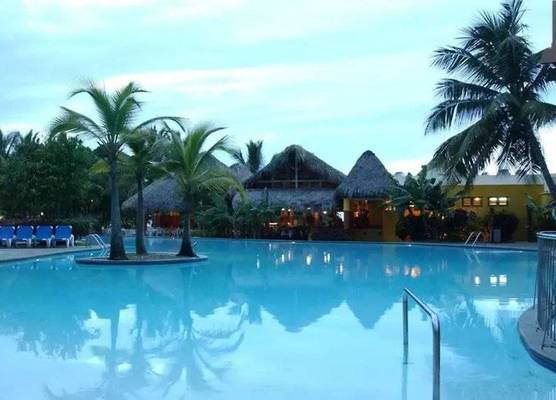 Casa Marina Beach & Reef 1