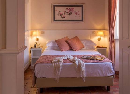 Aenea Inn 1
