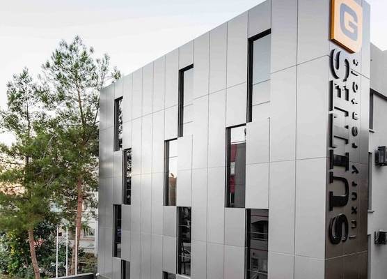 G Suites Luxury Rentals 1