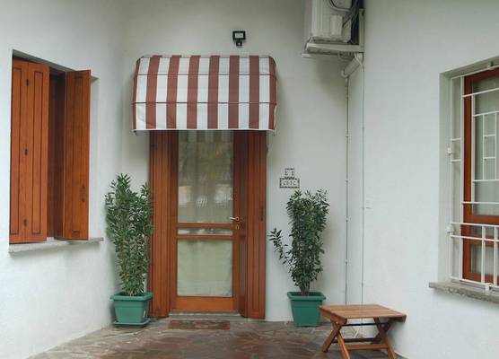 B & B Chic 1