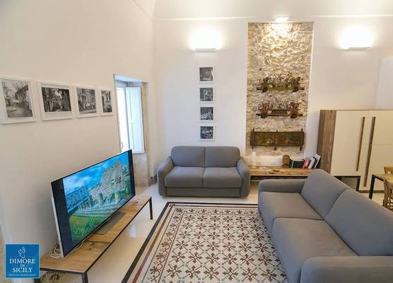 Dione Apartments by Dimore in Sicily Ortigia 1