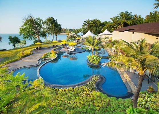 The ShellSea Krabi I Luxury Beach Front Resort & Pool Villa 1