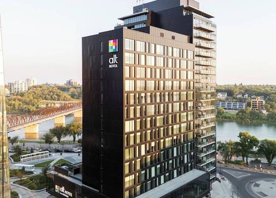 Alt Hotel Saskatoon 1