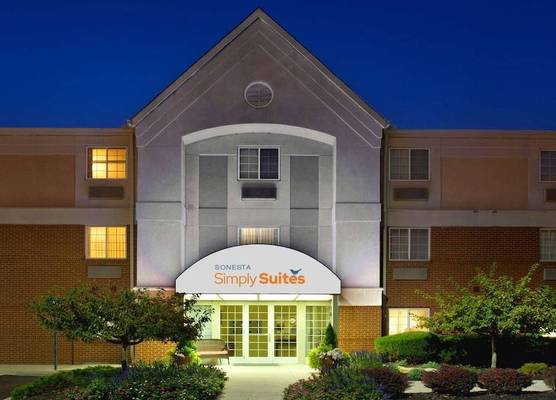Sonesta Simply Suites Columbus Airport Gahanna 1