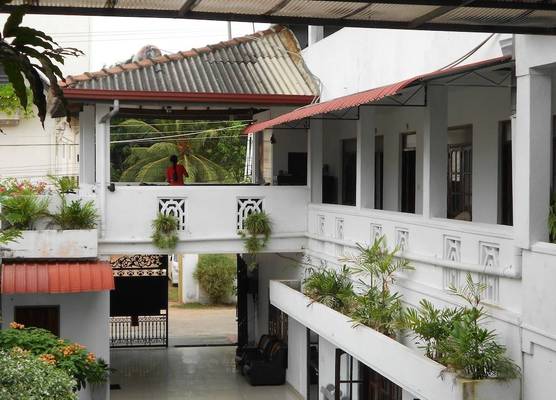 Shanith Guesthouse Negombo , beach road 1