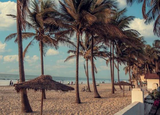 Bungalow Beach Hotel 1