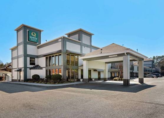 Quality Inn & Suites Matthews - Charlotte 1