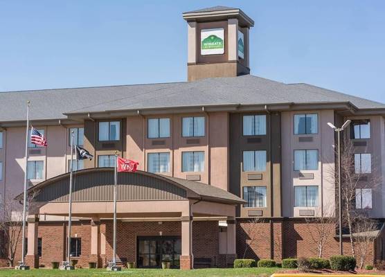 Wingate by Wyndham Bowling Green 1