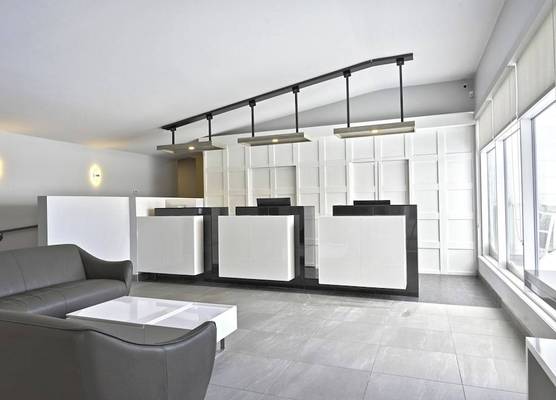 Repotel Levis 1