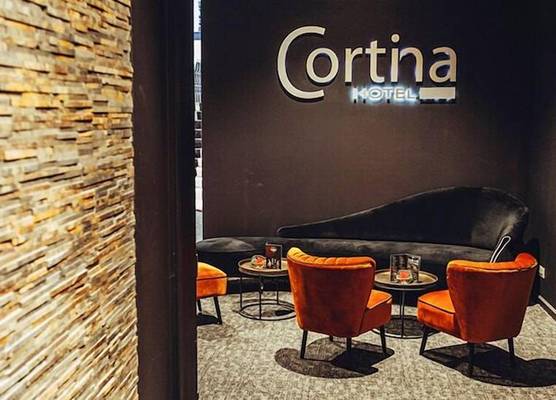 Hotel Cortina 1