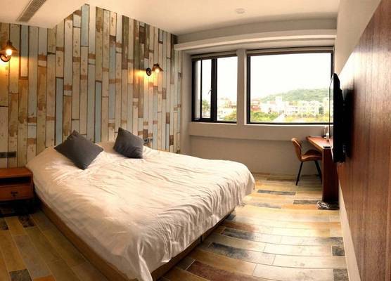 The Upstairs 1