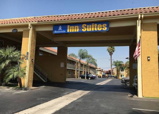 Riverside Inn & Suites 1