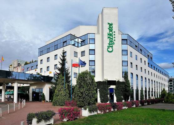 City Hotel 1