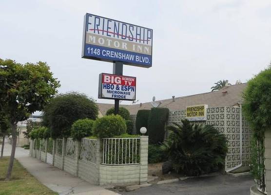 Friendship Motor Inn 1