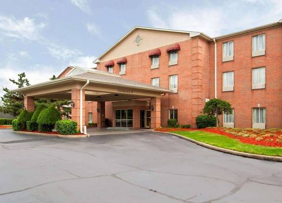 Quality Inn & Suites Germantown North 1