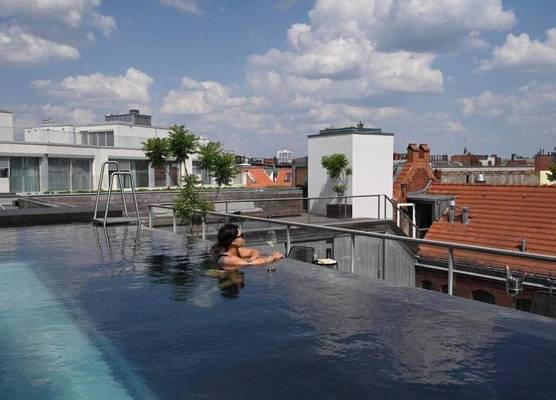 Wilmina Hotel 1