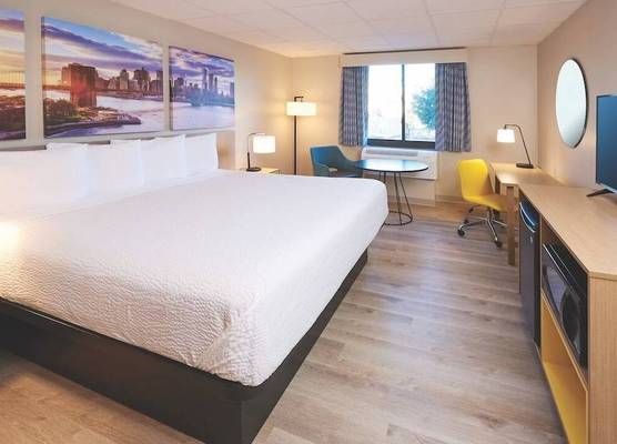 Days Inn by Wyndham, Glen Allen - Richmond North 1