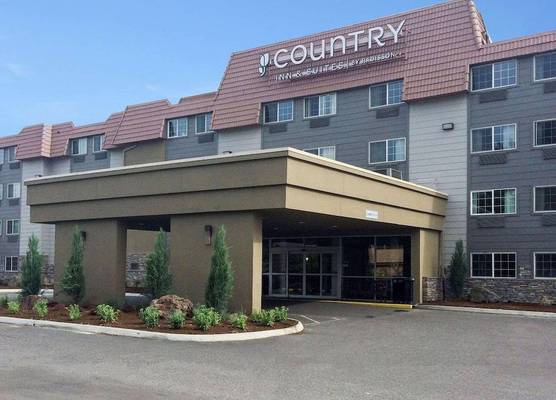 Country Inn & Suites by Radisson, Delta Park North Portland 1
