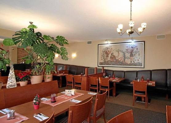 Hotel-Restaurant Axion 1